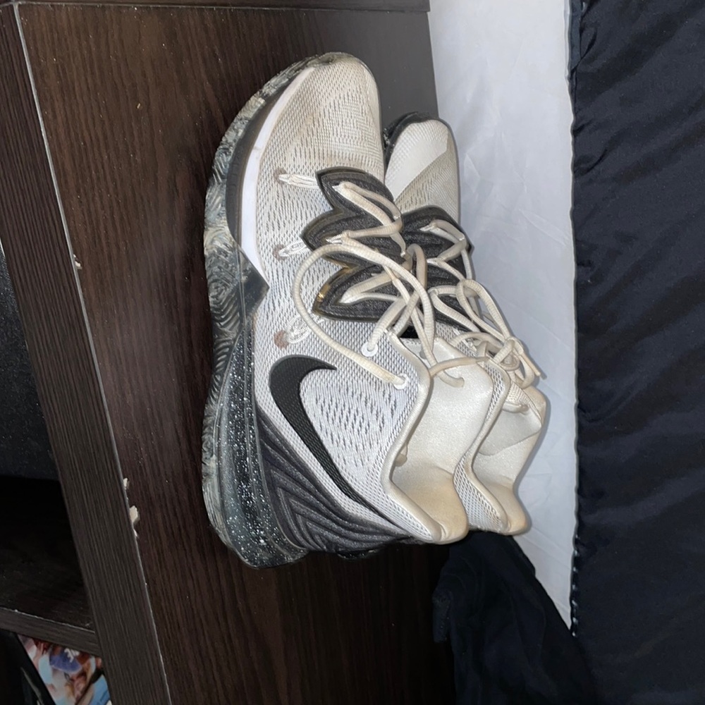 Nike basketball shoes